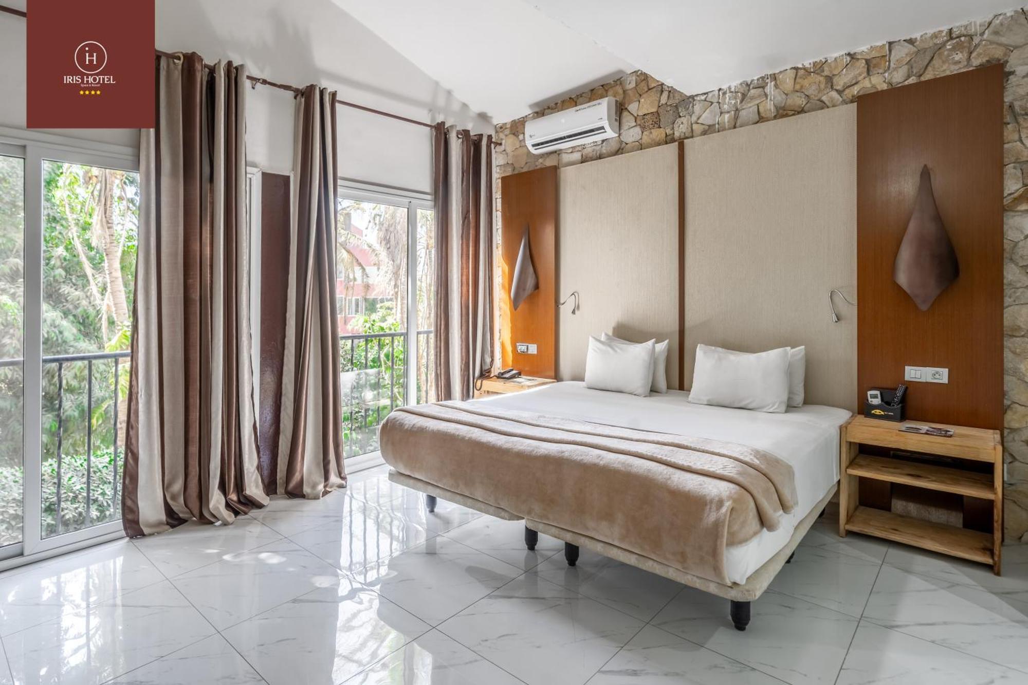 Iris Hotel Dakar Dış mekan fotoğraf