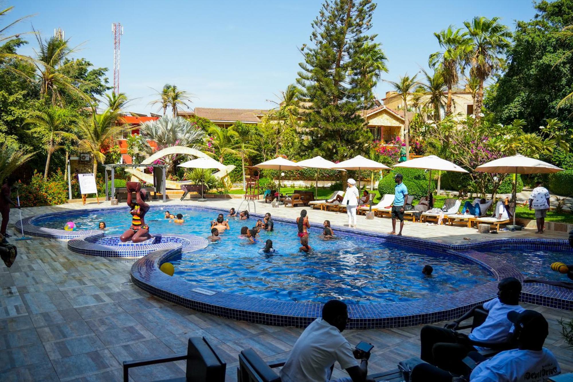 Iris Hotel Toubab Dialaw Dış mekan fotoğraf