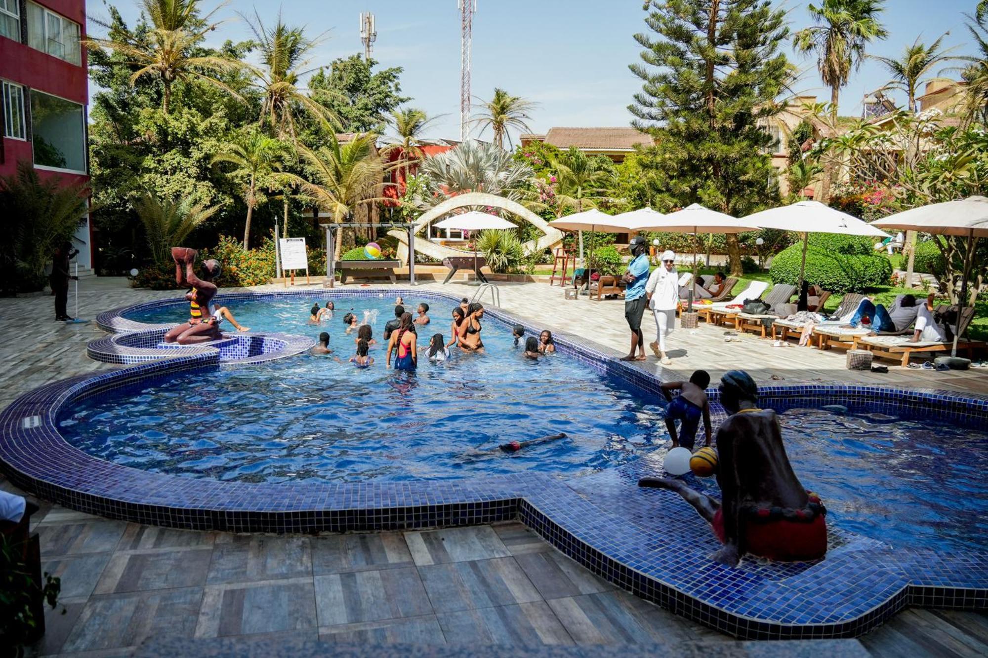 Iris Hotel Toubab Dialaw Dış mekan fotoğraf
