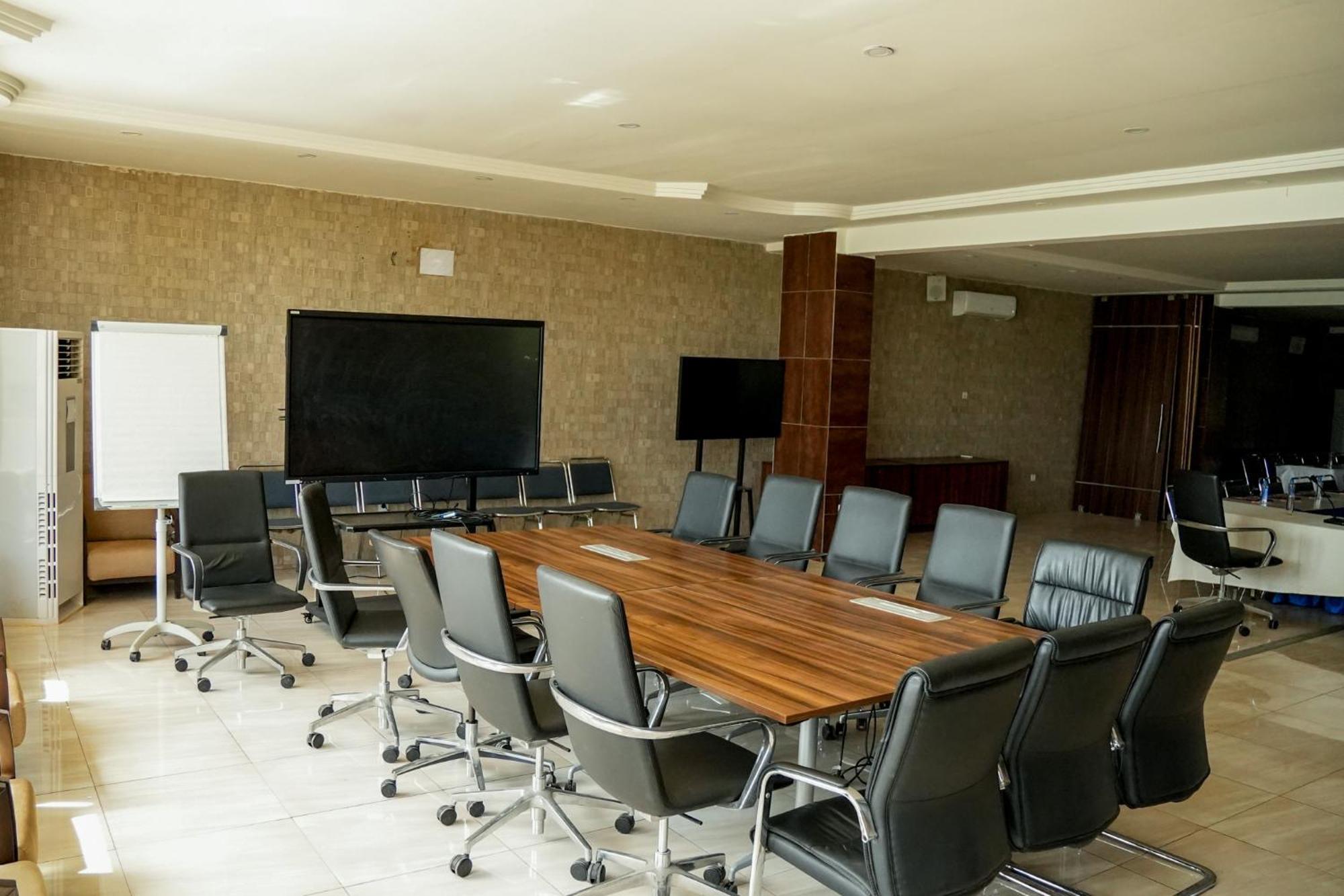 Iris Hotel Toubab Dialaw Dış mekan fotoğraf