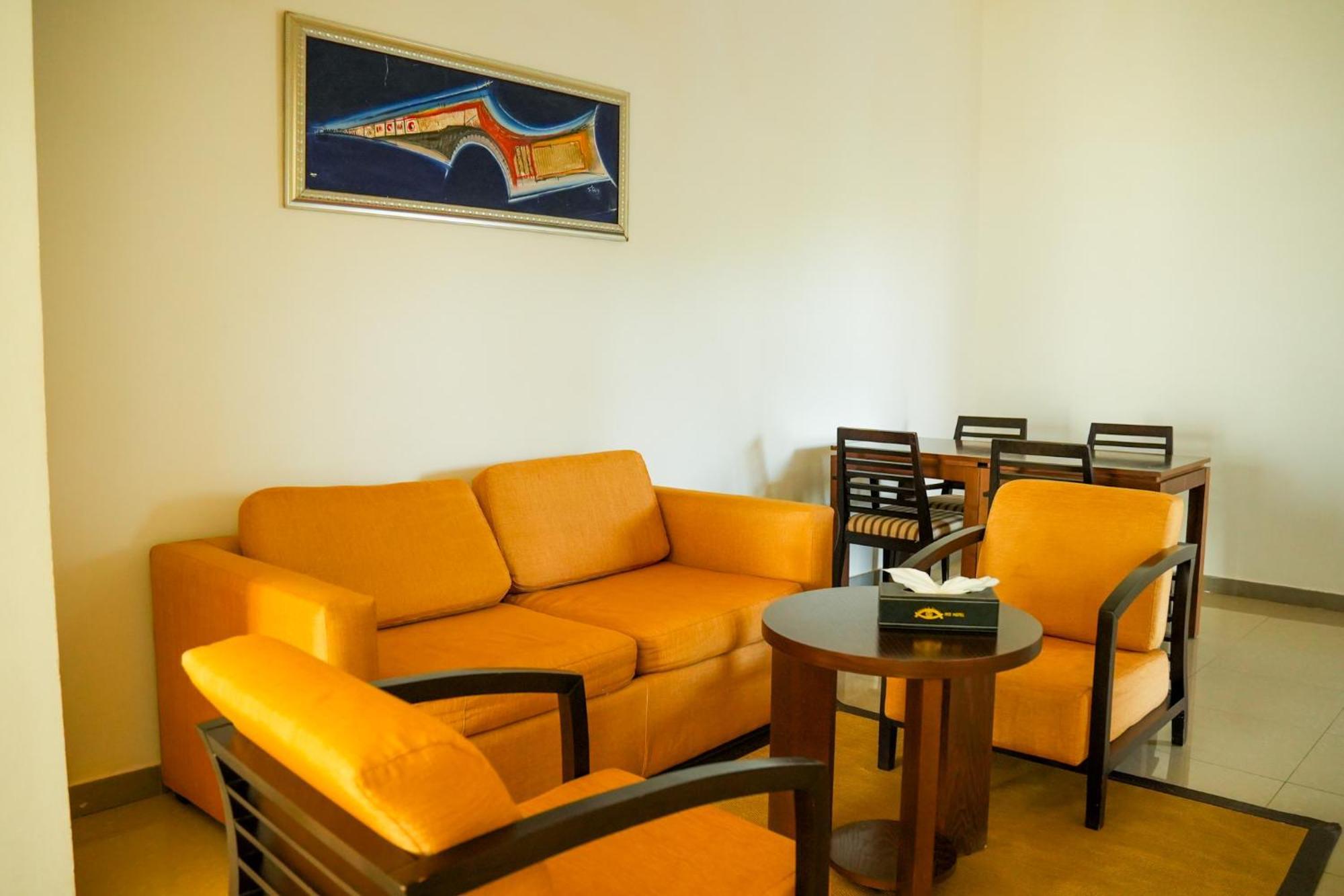 Iris Hotel Toubab Dialaw Dış mekan fotoğraf